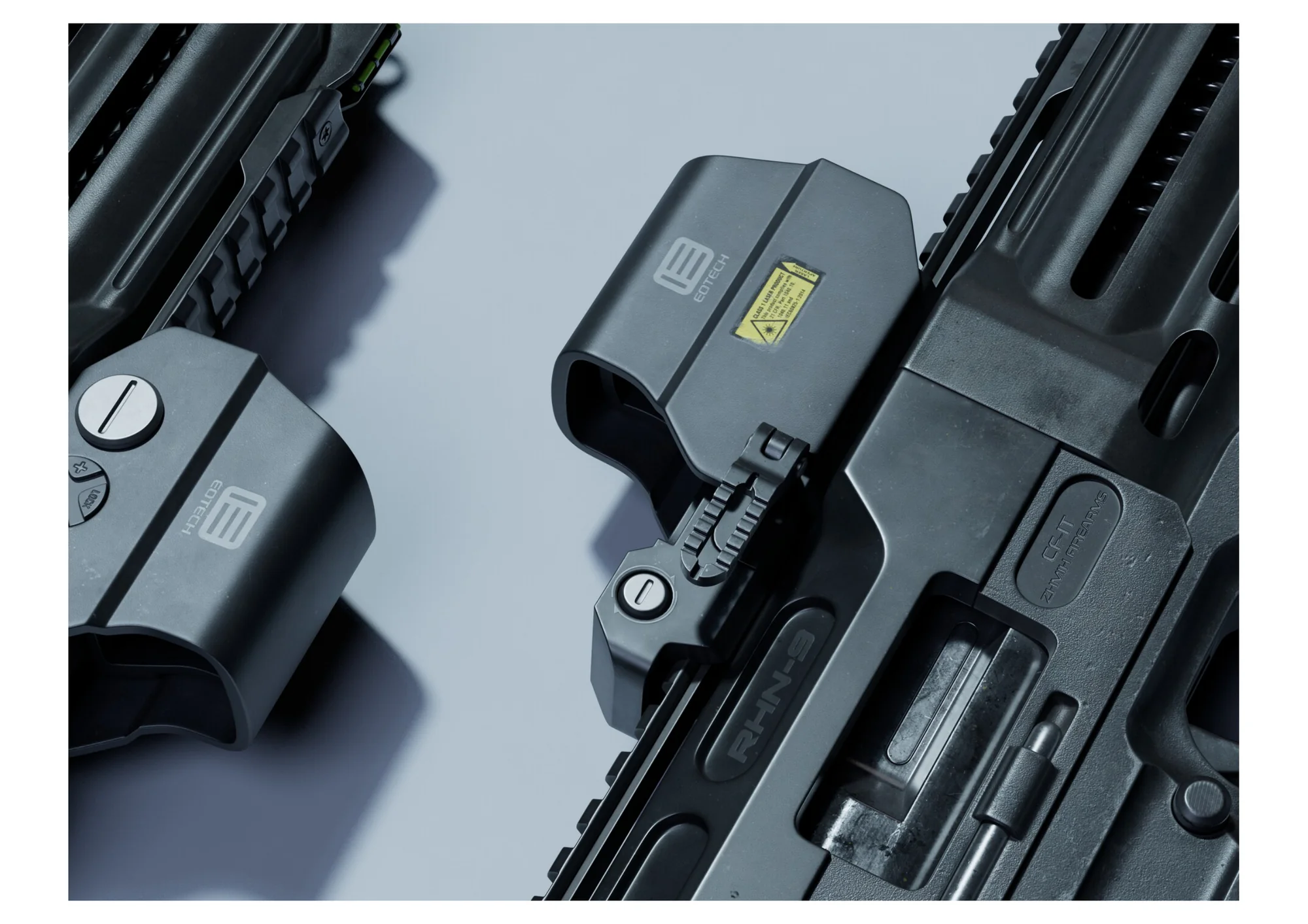 瞄具工作室特写